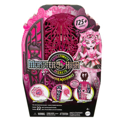 PREORDER Monster High - Skulltimate Series 4 Draculaura