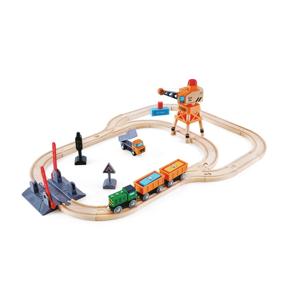 PREORDER Hape - Railway: Crossing & Crane Set