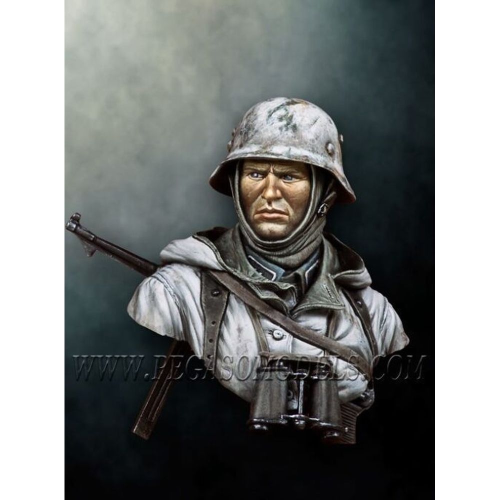 PREORDER Pegaso Models - Waffen SS Bust 200mm