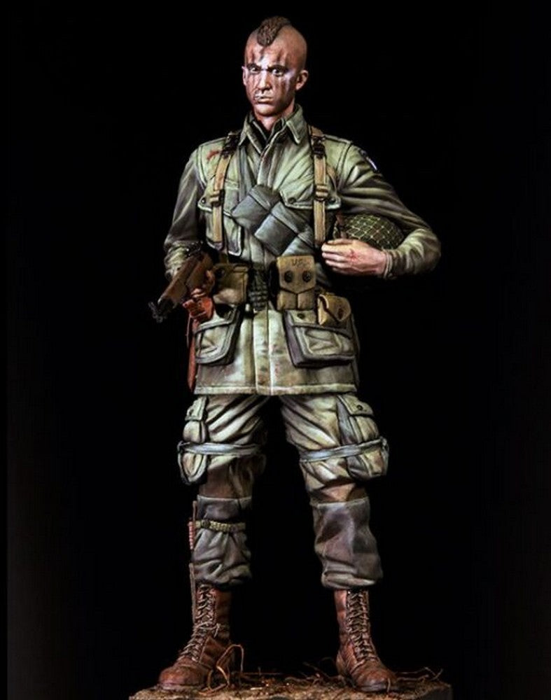 PREORDER Pegaso Models - 101 US Airborne Statue 200mm