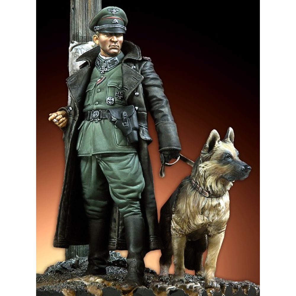 PREORDER Pegaso Models - SS Sturmbanfuhrer 90mm on foot CLASSICS