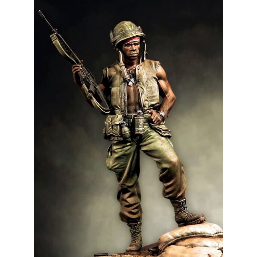 PREORDER Pegaso Models - U.S. Marine 1968 90mm on foot CLASSICS
