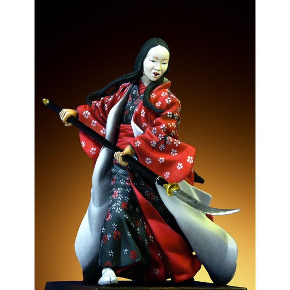PREORDER Pegaso Models - Samurai Female Warrior 54mm on foot CLASSICS
