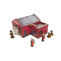 Micro Art Studio - WW2 Normandy Garage w. Petrol Station PREPAINTED [28mm/1:56]