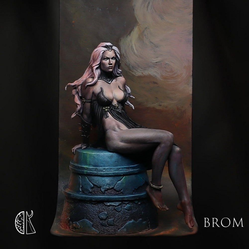 PREORDER Signature Series Figures - Brom - Lava