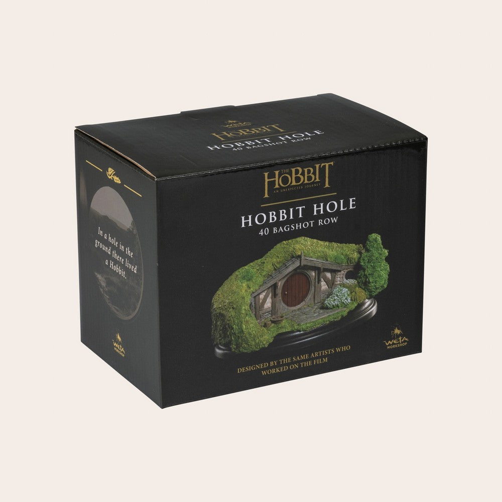 PREORDER WETA - The Hobbit Trilogy - Hobbit Hole - 40 Bagshot Row - Red Door