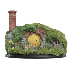 PREORDER WETA - The Hobbit Trilogy - Hobbit Hole - 16 Hill Lane - Chimney