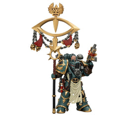 PREORDER Warhammer Collectibles: 1/18 Scale Sons of Horus Maloghurst the Twisted w/ Legion Standard