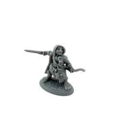 PREORDER Reaper: Dungeon Dwellers: Woody Stumpwimple - Halfling Ranger (Plastic)