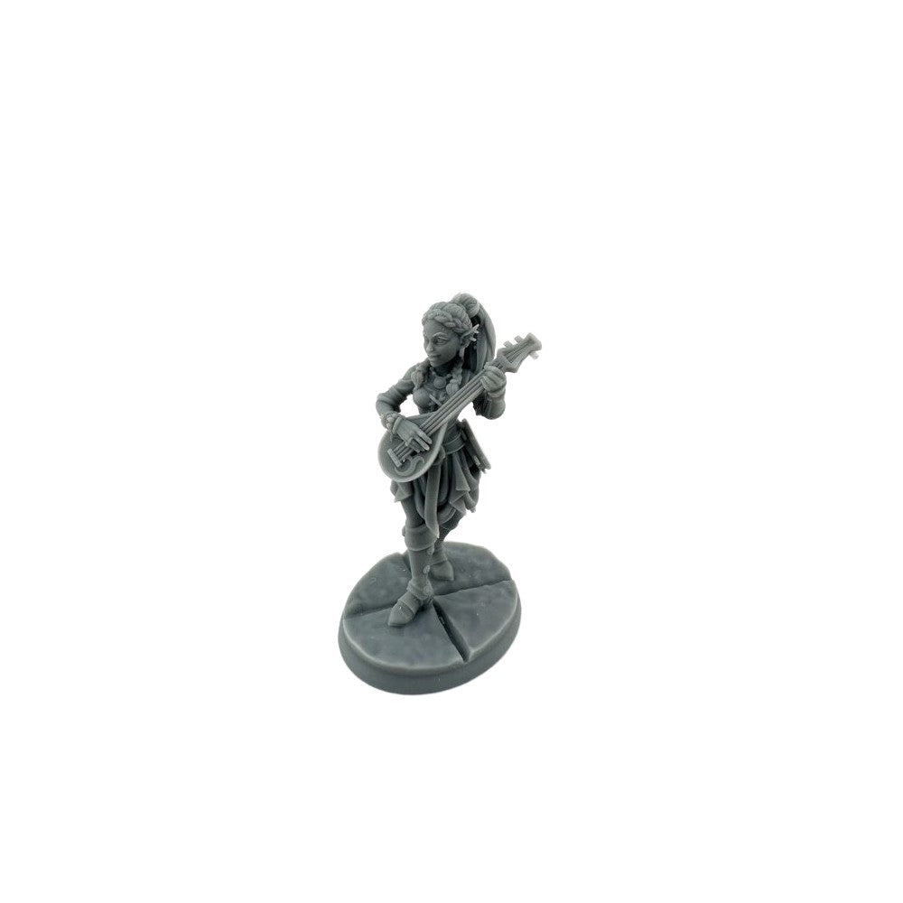 PREORDER Reaper: Dungeon Dwellers: Ryelle Rainheather - Elf Bard (Alternate Sculpt) (Plastic)