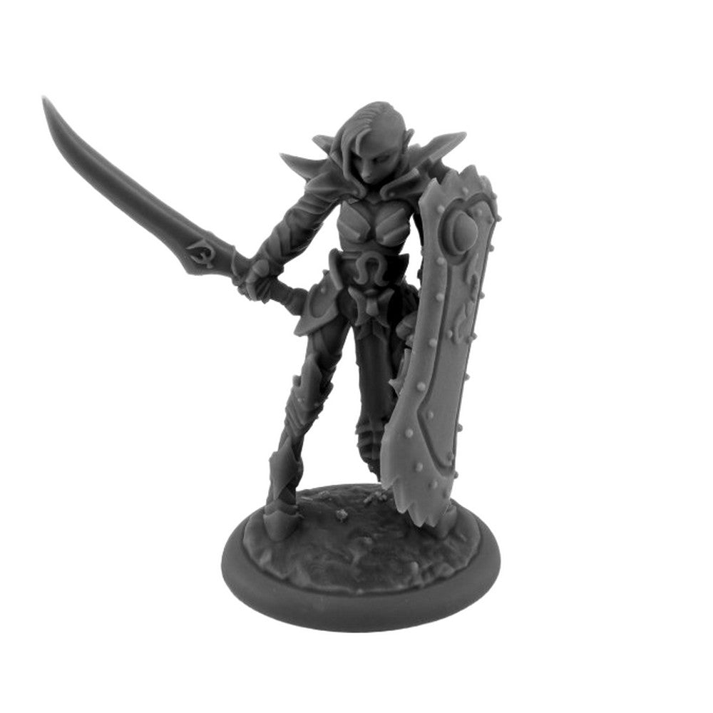 PREORDER Reaper: Dungeon Dwellers: Casiatta - Female Anti-Paladin (Plastic)