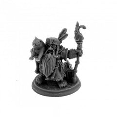 PREORDER Reaper: Bones Black: Boren Backslap - Dwarf Ratcatcher (Plastic)