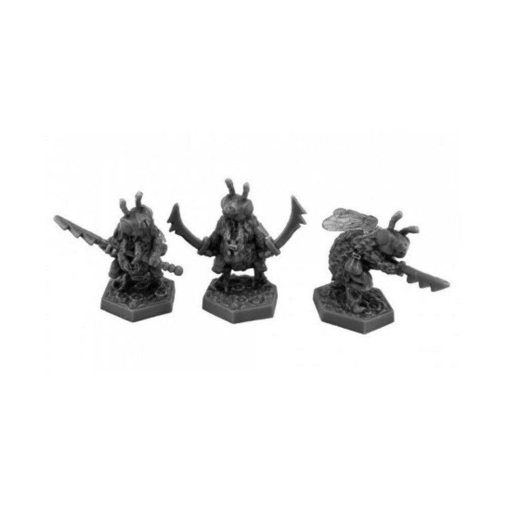 PREORDER Reaper: Bones Black: Beefolk Warriors (3) (Plastic)