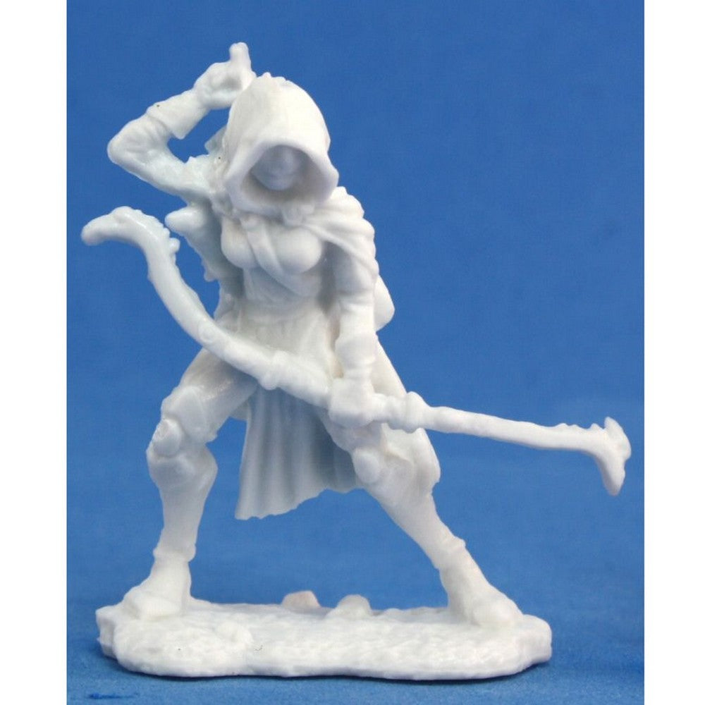 PREORDER Reaper: Bones Classic: Callie - Female Thief with Bow (Plastic)