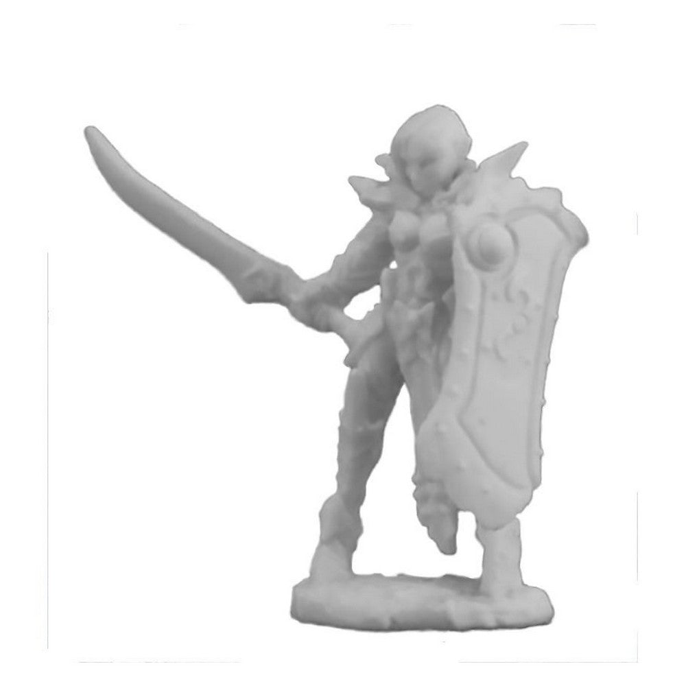 PREORDER Reaper: Bones Classic: Cassiatta - Female Anti-Paladin (Plastic)