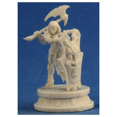 PREORDER Reaper: Bones Classic: Female Antipaladin (Plastic)