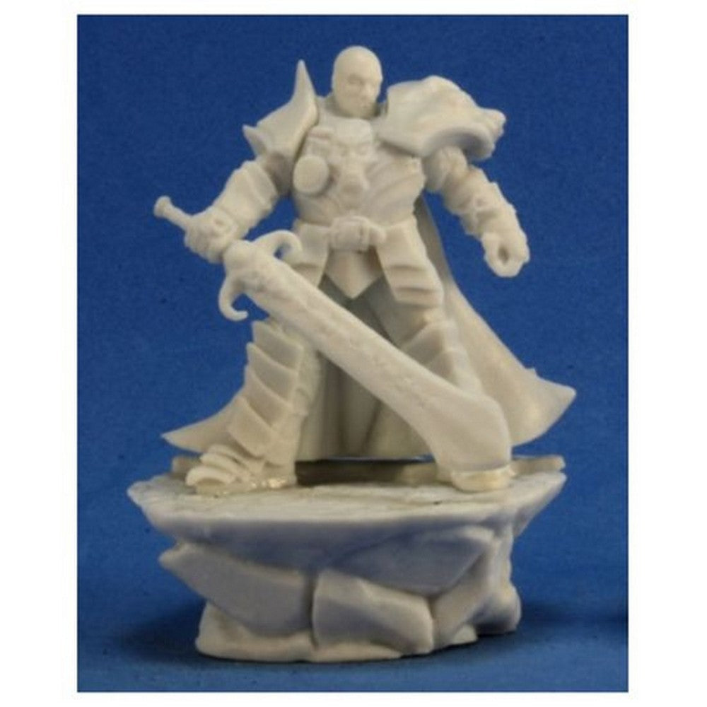 PREORDER Reaper: Bones Classic: Male Antipaladin (Plastic)