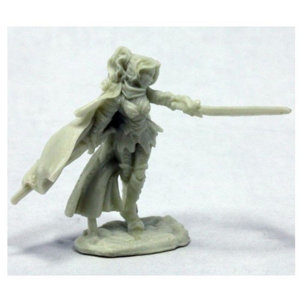 PREORDER Reaper: Bones Classic: Kassandra Of The Blade (Plastic)