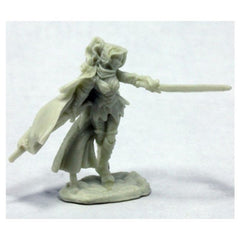 PREORDER Reaper: Bones Classic: Kassandra Of The Blade (Plastic)