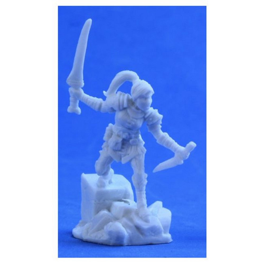 PREORDER Reaper: Bones Classic: Lanelle - Half-elf Rogue (Plastic)