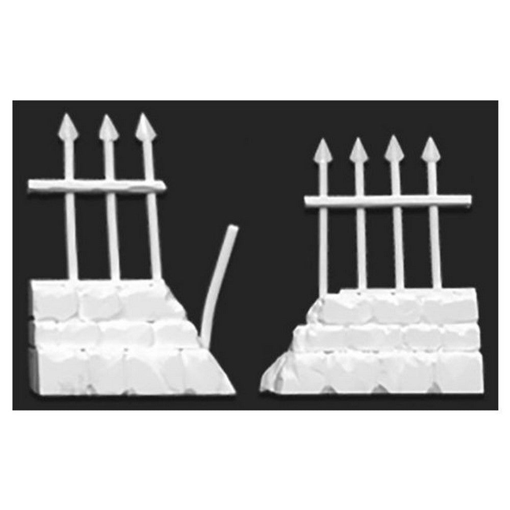 PREORDER Reaper: Bones Classic: Graveyard Ruined Fences (2) (Plastic)