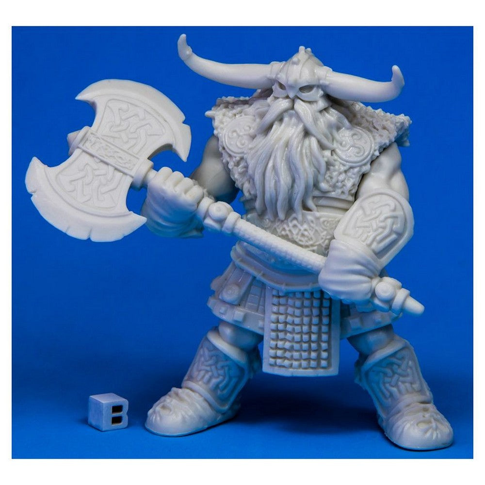 PREORDER Reaper: Bones Classic: Frost Giant Bodyguard (2H Axe) (Plastic)
