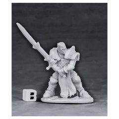 PREORDER Reaper: Bones Classic: Crusader Justifier (Greatsword) (Plastic)