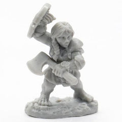 PREORDER Reaper: Bones Classic: Dannin Deepaxe - Female Dwarf (Plastic)
