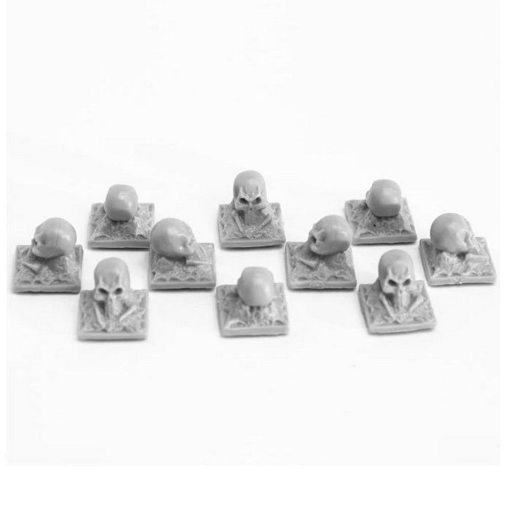 PREORDER Reaper: Bones Classic: Graveyard Finial: Skulls (10) (Plastic)