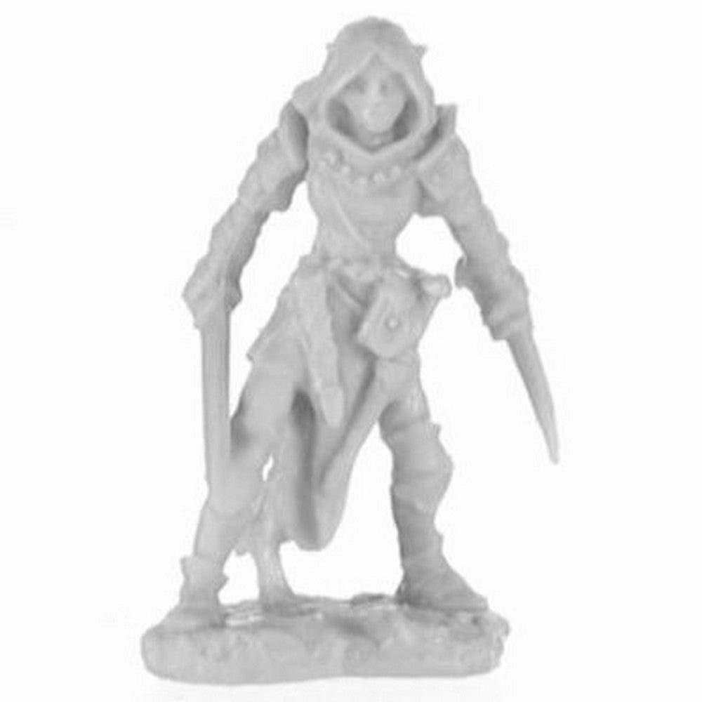 PREORDER Reaper: Bones Classic: Shardis - Female Elf Rogue (Plastic)