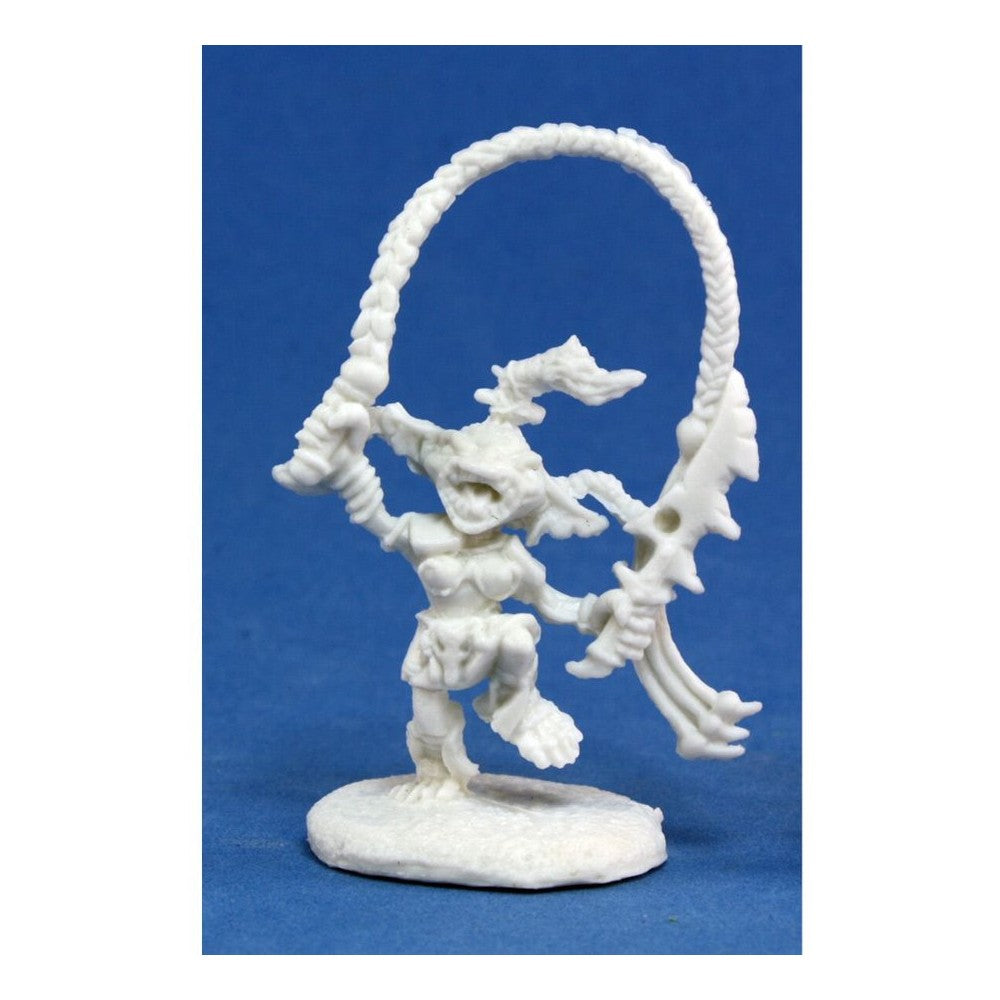 PREORDER Reaper: Pathfinder Bones: Pathfinder Goblin Warchanter (Plastic)