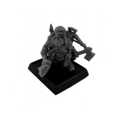 PREORDER Reaper: Pathfinder Bones: Harsk - Iconic Ranger (Plastic)
