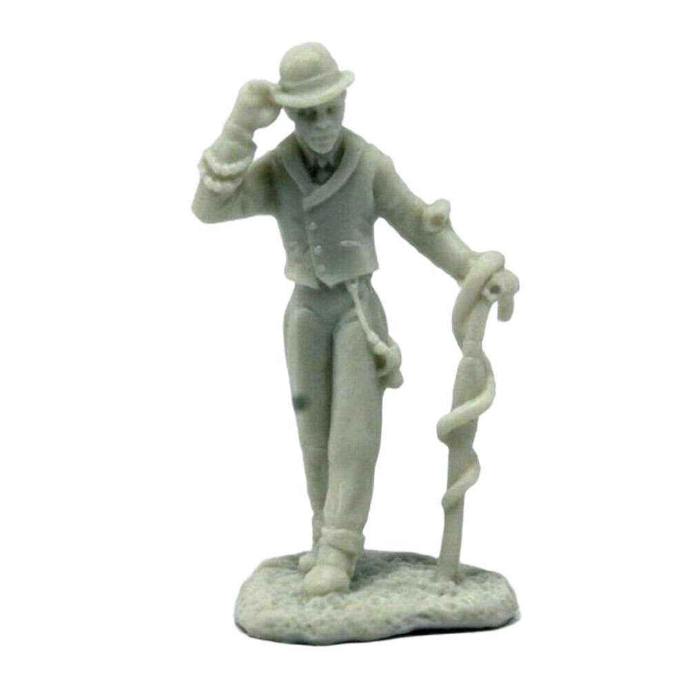 PREORDER Reaper: Savage Worlds: Deadlands Noir: Houngan (Plastic)