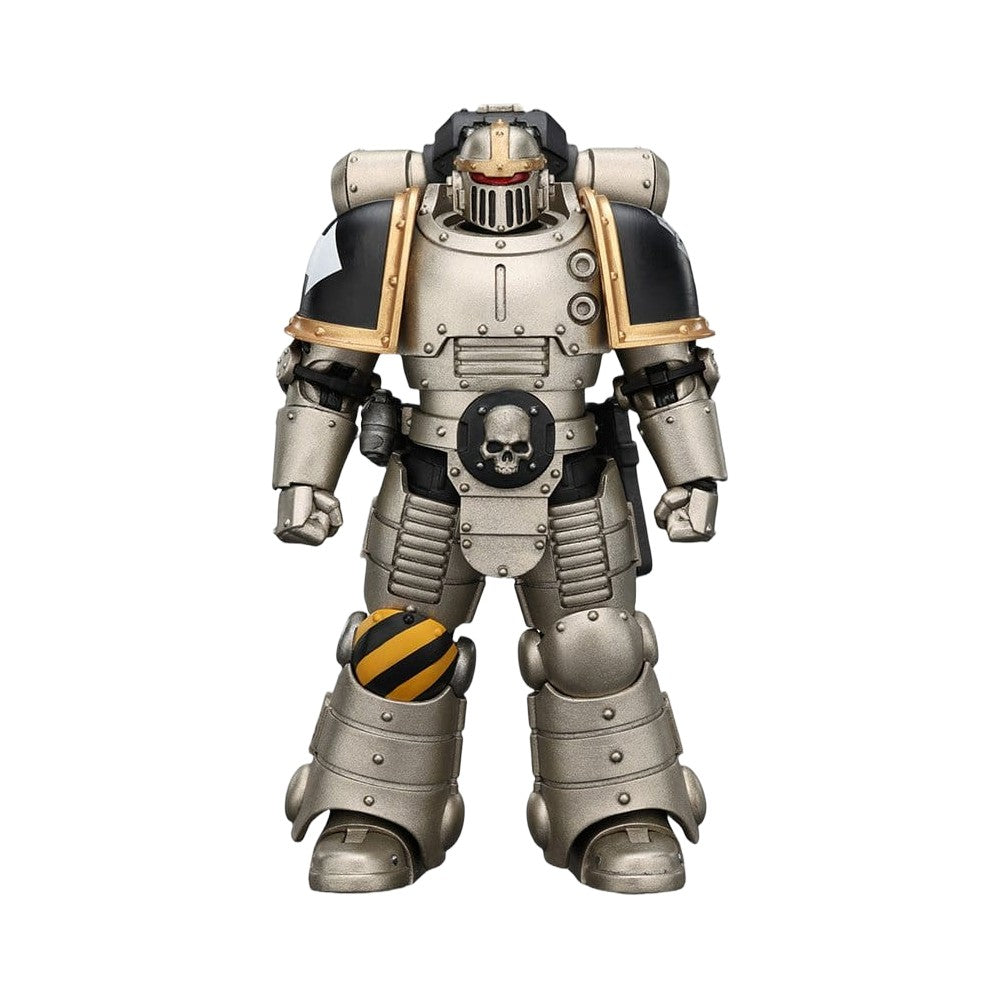 PREORDER Warhammer Collectibles: 1/18 Scale Iron Warriors MkII Legionary3 with Bolter and Bolt Pistol