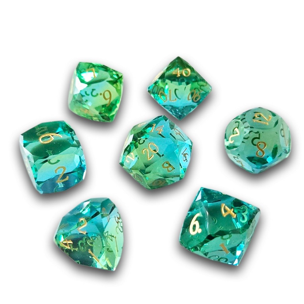 PREORDER Chronicle - Emerald Marquise Crystal Dice Set