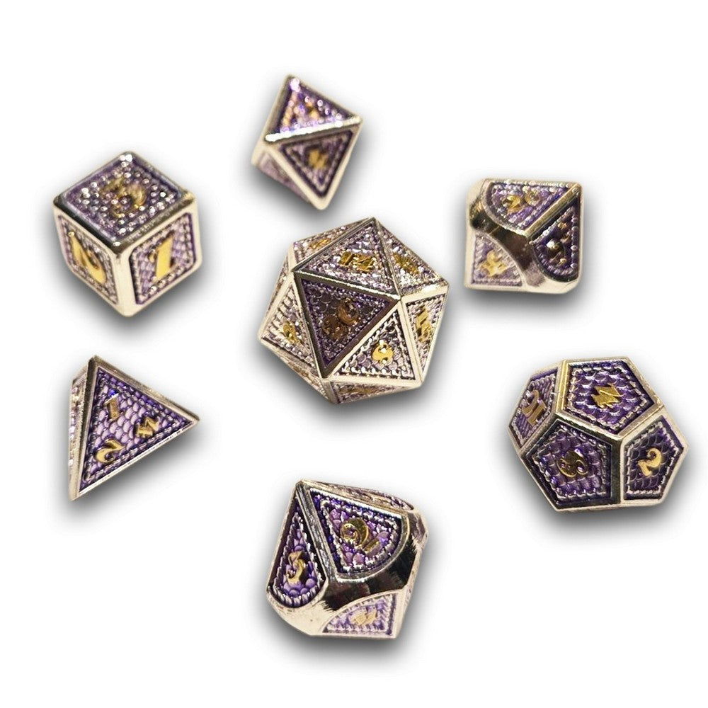 PREORDER Chronicle - Purple Silver Scalemail Metal Dice Set