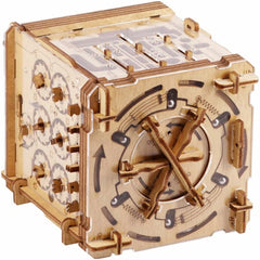 Escape Room in a Box - Cluebox Cambridge Labyrinth