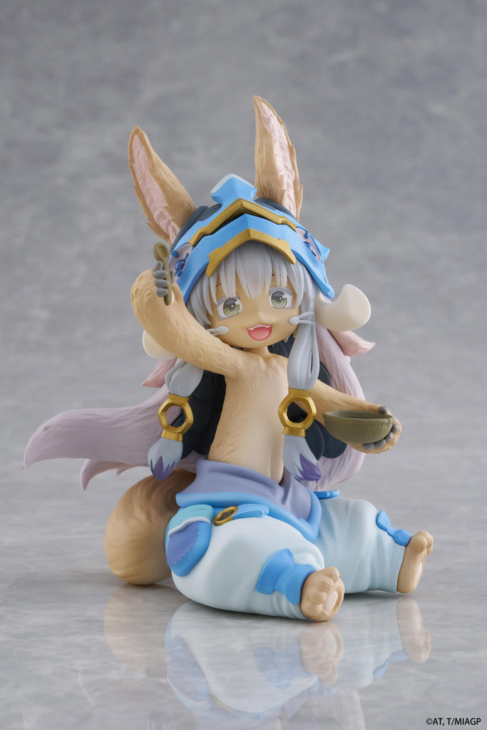 PREORDER Made in Abyss the Golden City of the Scorching Sun Desktop Cute Figure Nanachi (Mealtime Version)