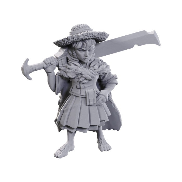 PREORDER Pathfinder Deep Cuts: Female Halfling Magus Low-Level