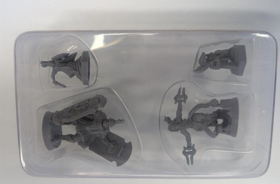 Heroes and Minions Miniatures Set 1