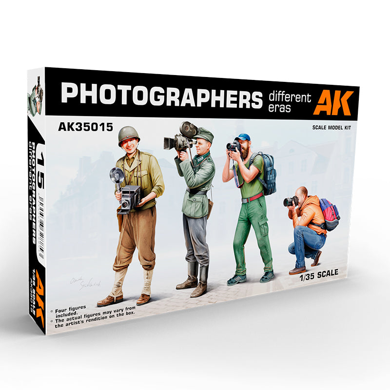 PREORDER AK Interactive - Scale Models  - Photographers (Different Eras) 1/35.