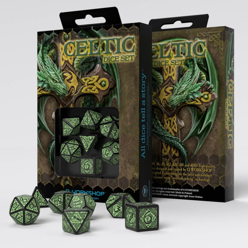 Q Workshop - Celtic 3D Black & Green Revised Dice Set 7