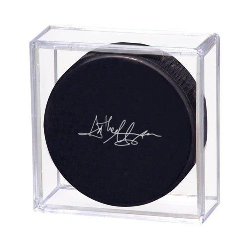 PREORDER Ultra Pro: Regulation Puck UV Holder