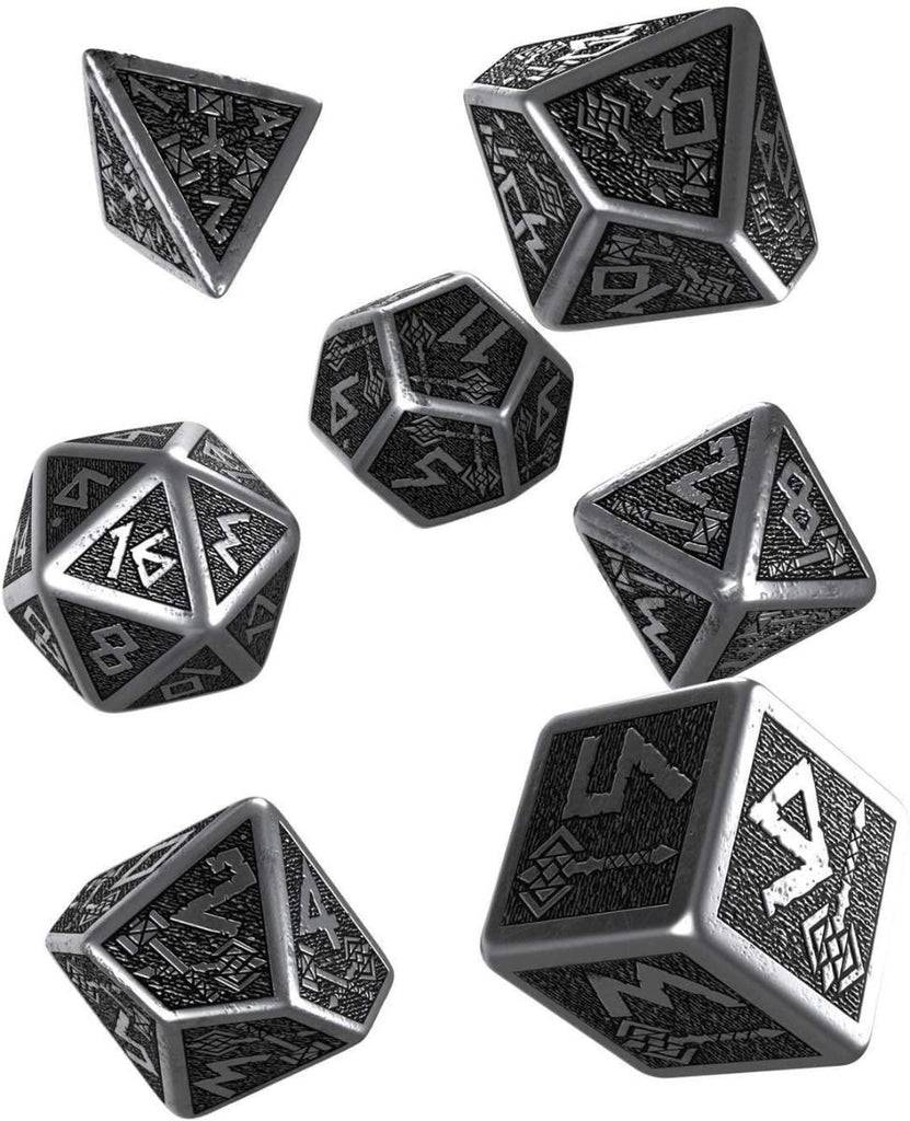 Q Workshop Dwarven Metal & Black Dice Set 7