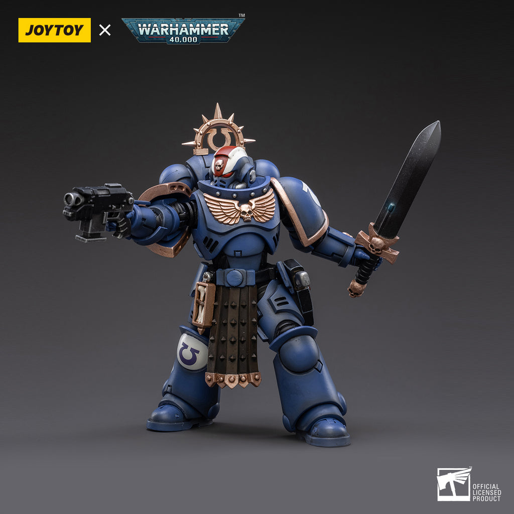 Warhammer Collectibles: 1/18 Scale Ultramarines Primaris Lieutenant Amulius