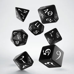 Q Workshop Classic RPG Black & White Dice Set 7