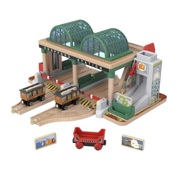 PREORDER Thomas and Friends - Wooden Railway - Knapford Station